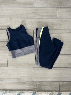 Lulu Navy and Gray Active Crop Top & Leggings Set